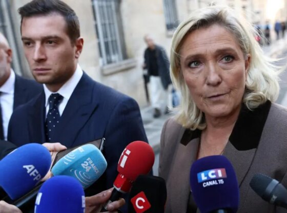 Marine Le Pen and her disciple Jordan Bardella.